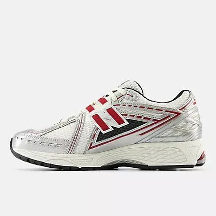 Mens 1906R Sneaker in Silver Metallic and Crimson