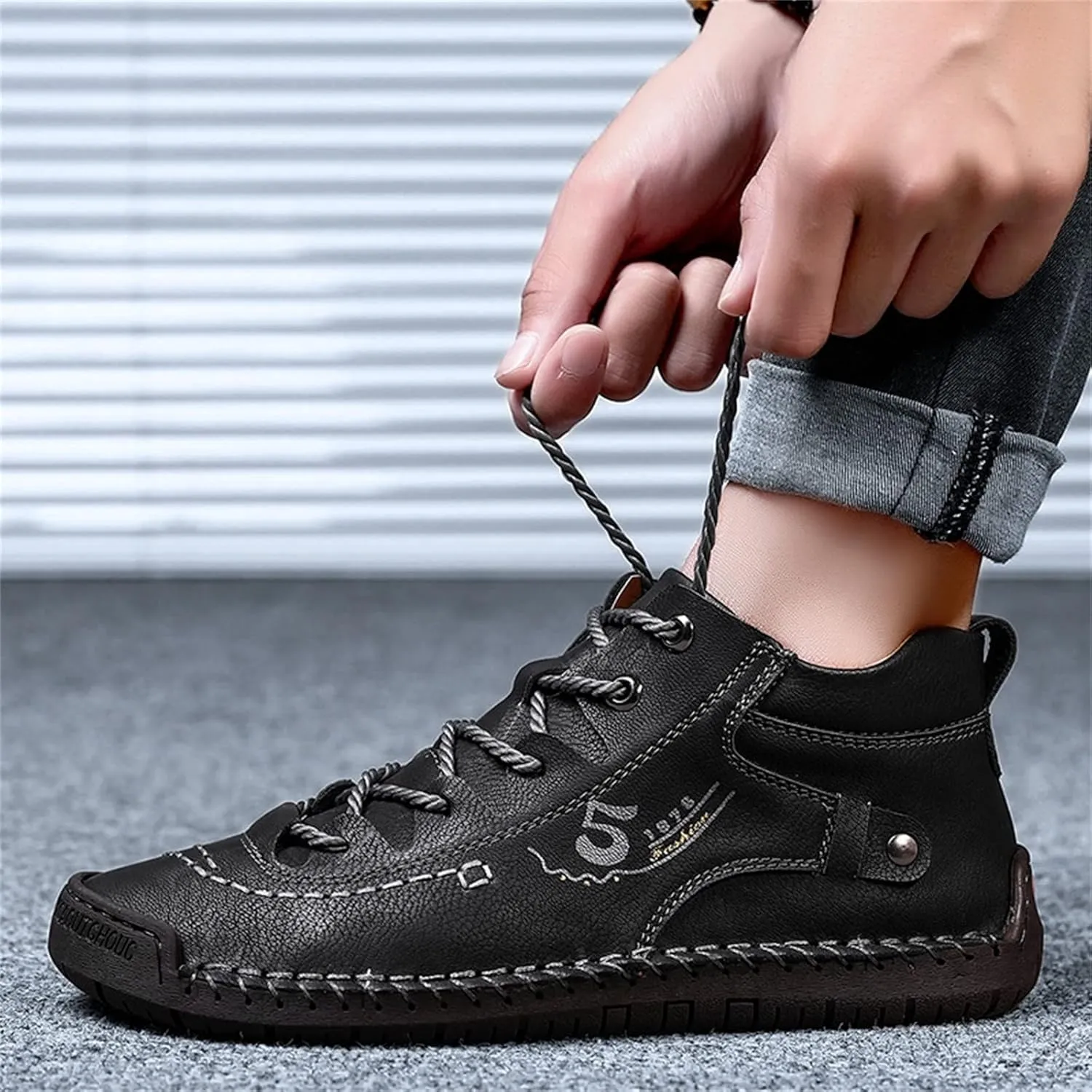 BORAMAX Mens Casual Shoes Fashion Sneakers Non Slip PU Leather Classic Walking Shoes Suit Shoes Autumn Mid Top Men Shoes