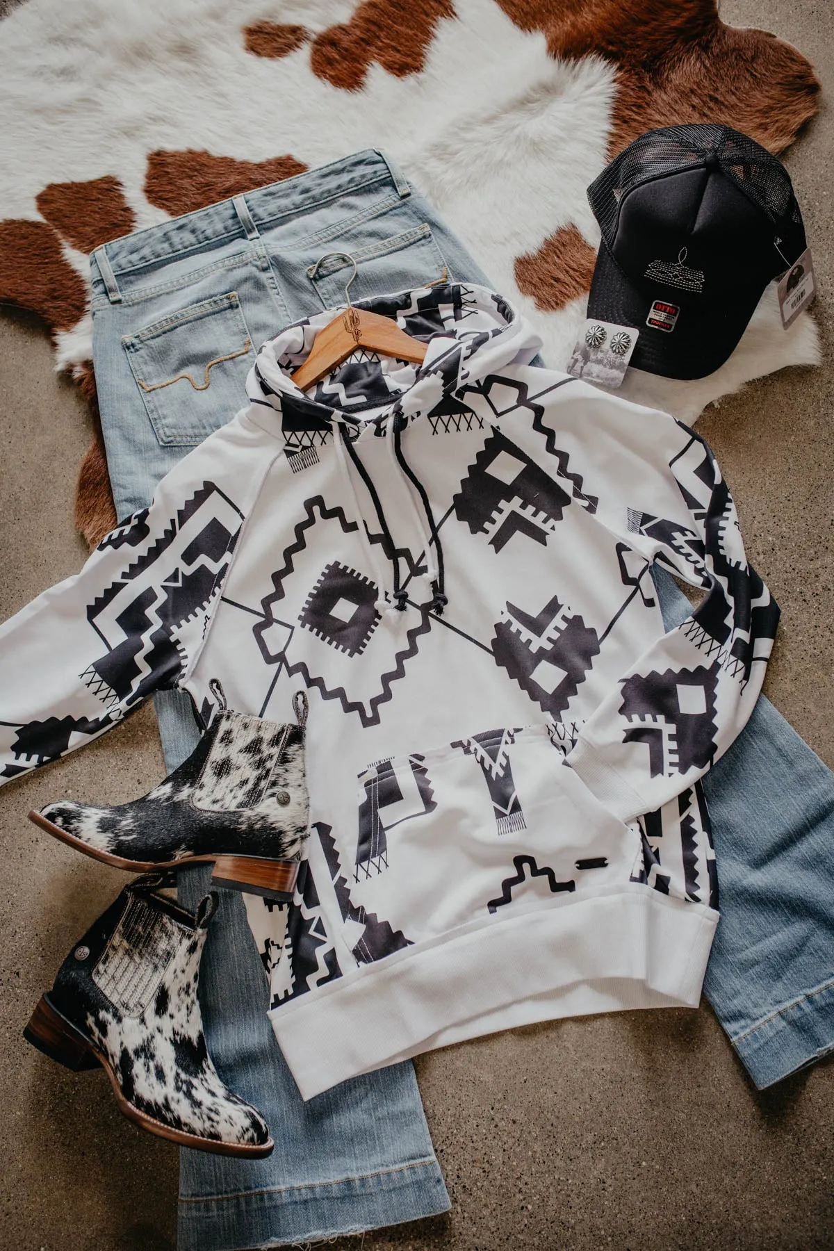 'Chaparral' Women's Hooey High Contrast Black / White Aztec Print Hoodie (L, XL Only)