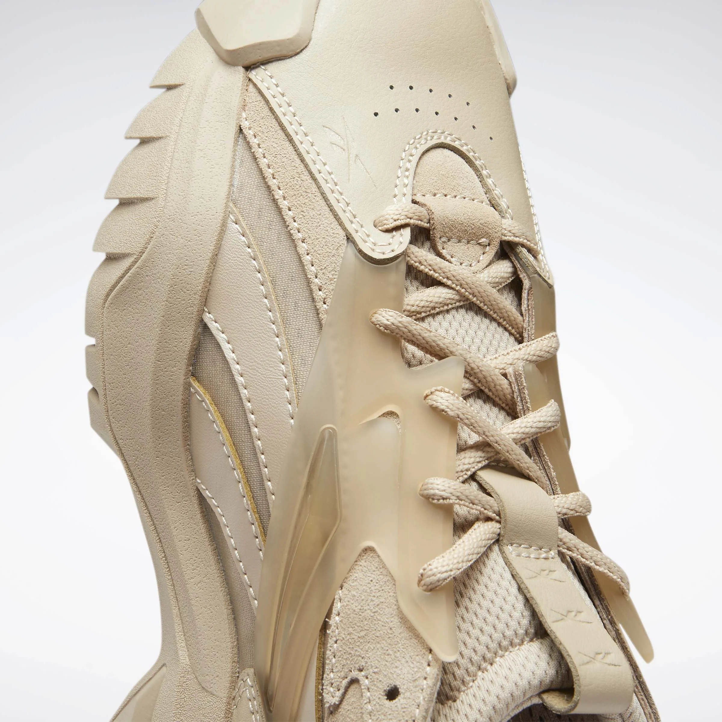 Club C Cardi V2 Shoes Modern Beige/Champagne